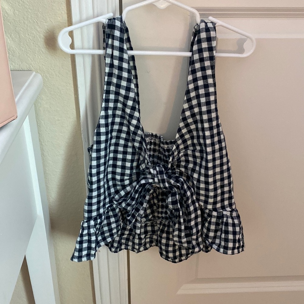 American eagle black and white checkered top with knot